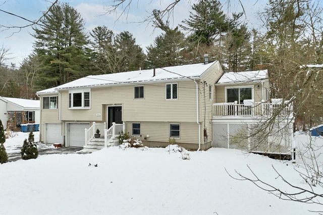 1015 South St, Tewksbury, MA 01876