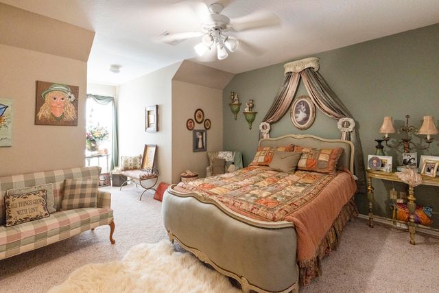 703 E 10th Street, Grove, OK 74344