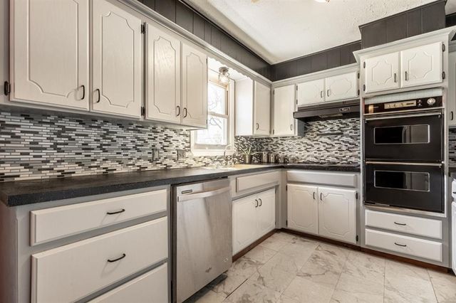 3204 SE 19th Street, Del City, OK 73115