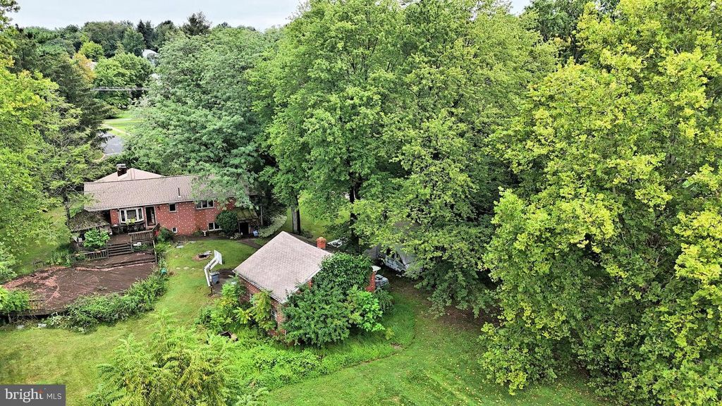 1560 PENLLYN BLUE BELL PIKE, BLUE BELL, PA 19422 — photo 2