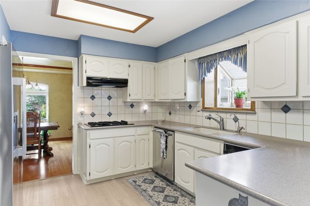 1511 Derby Run, Carrollton, TX 75007