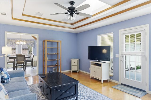 1511 Derby Run, Carrollton, TX 75007