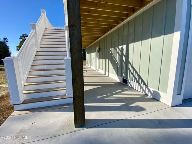 111 Jade Street, Beaufort, NC 28516