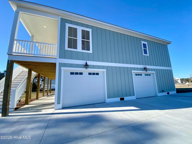 111 Jade Street, Beaufort, NC 28516