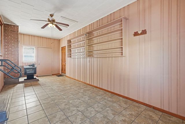 50 Talbot Rd, Springfield, MA 01119