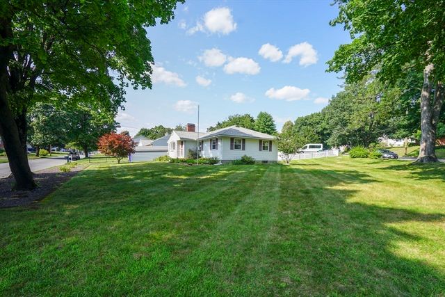 50 Talbot Rd, Springfield, MA 01119