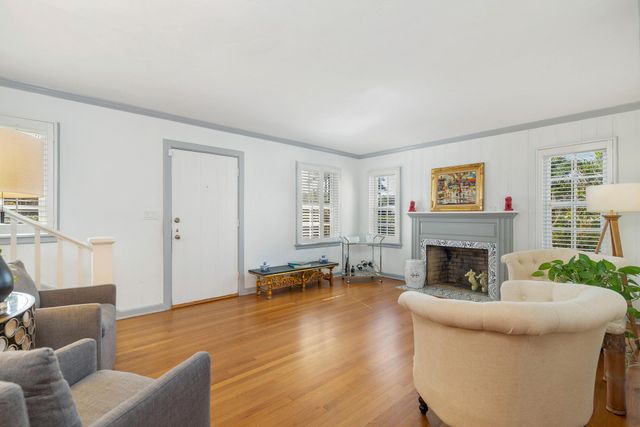 4211 Washington Road, West Palm Beach, FL 33405