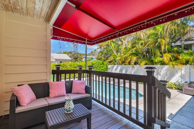 4211 Washington Road, West Palm Beach, FL 33405