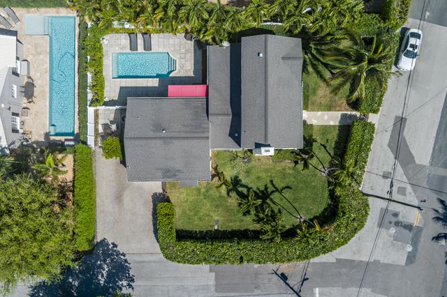 4211 Washington Road, West Palm Beach, FL 33405