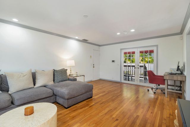 4211 Washington Road, West Palm Beach, FL 33405