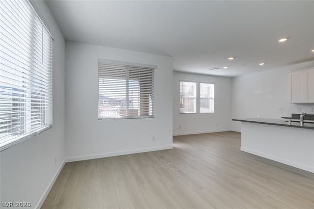 379 Morgan Crest Drive, Henderson, NV 89015