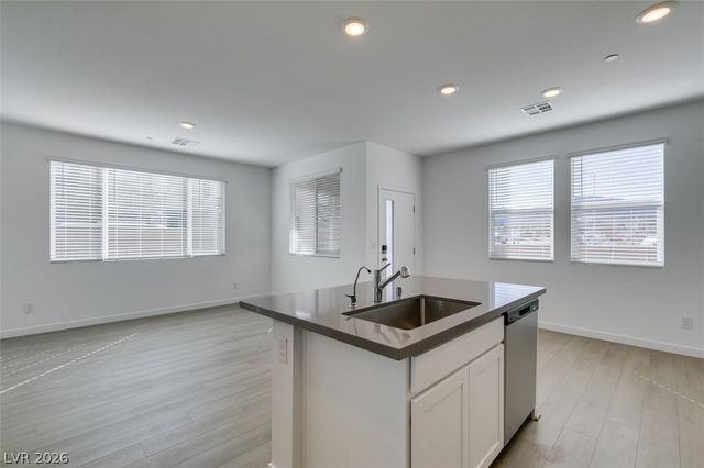 379 Morgan Crest Drive, Henderson, NV 89015