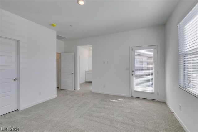 379 Morgan Crest Drive, Henderson, NV 89015