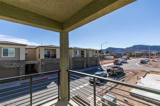 379 Morgan Crest Drive, Henderson, NV 89015