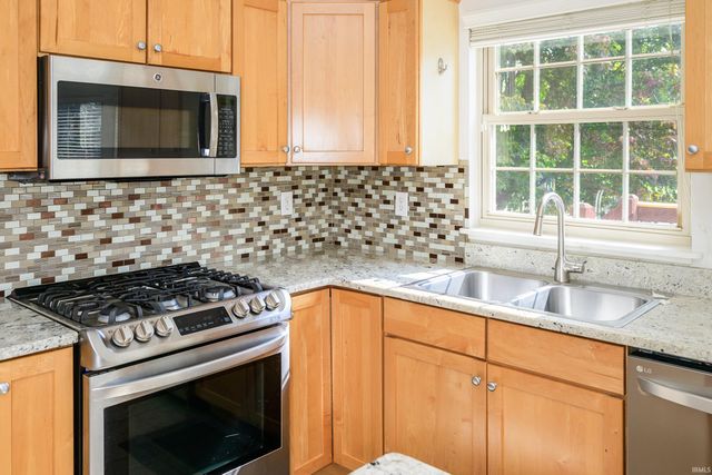 867 S Coriander Court, Bloomington, IN 47401