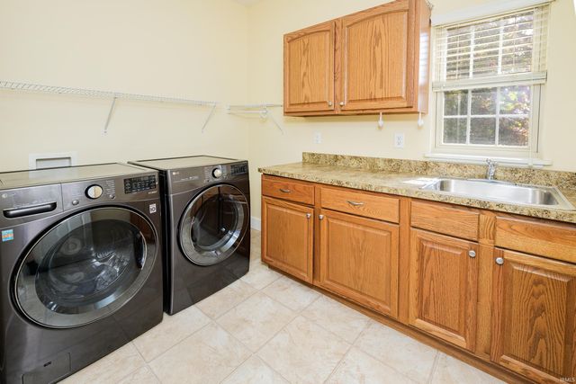 867 S Coriander Court, Bloomington, IN 47401