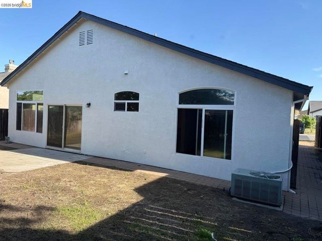 131 Legacy St, Manteca, CA 95337