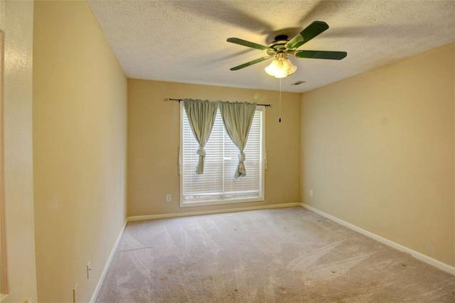 195 Manor Oak Drive, Covington, GA 30014