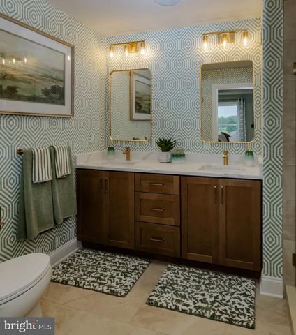 102 MARION RD, Pennington, NJ 08534