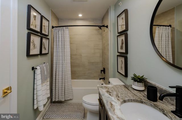 102 MARION RD, Pennington, NJ 08534