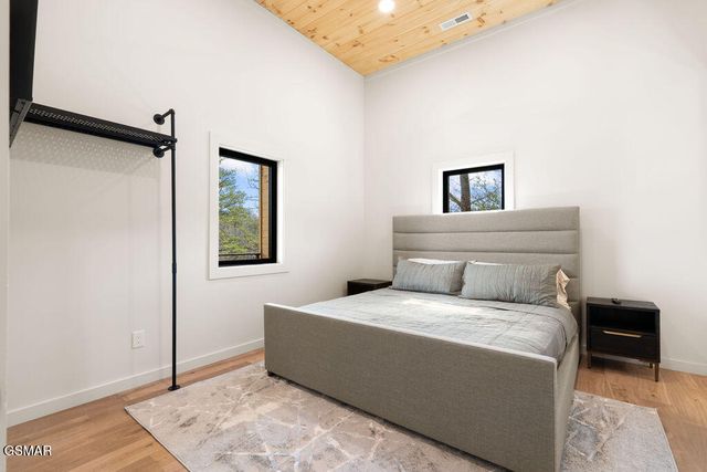 1863 Bluff Ridge Road, Sevierville, TN 37876