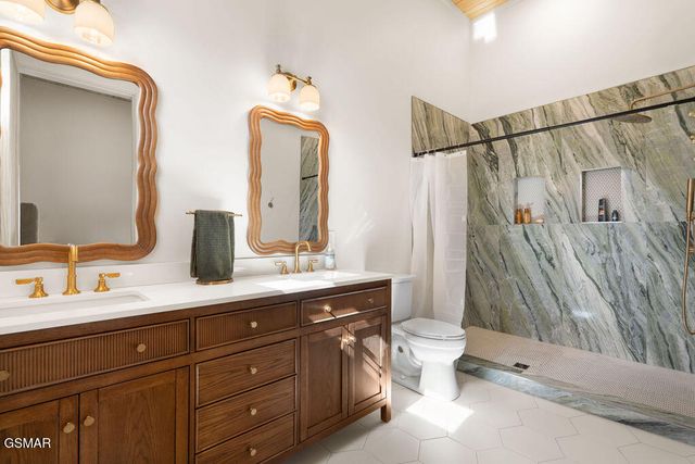 1863 Bluff Ridge Road, Sevierville, TN 37876