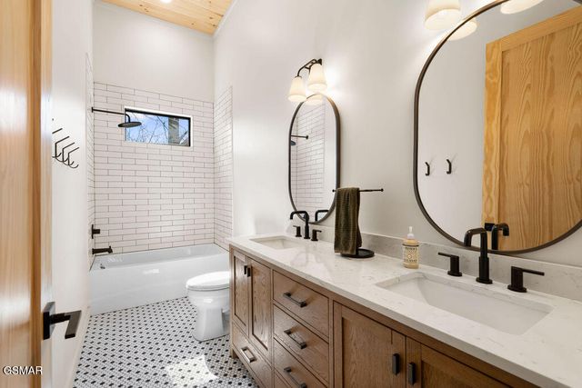 1863 Bluff Ridge Road, Sevierville, TN 37876