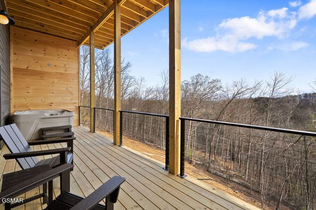 1863 Bluff Ridge Road, Sevierville, TN 37876