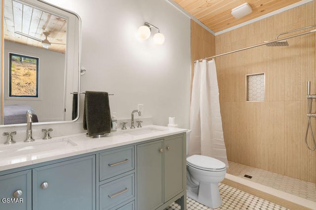 1863 Bluff Ridge Road, Sevierville, TN 37876