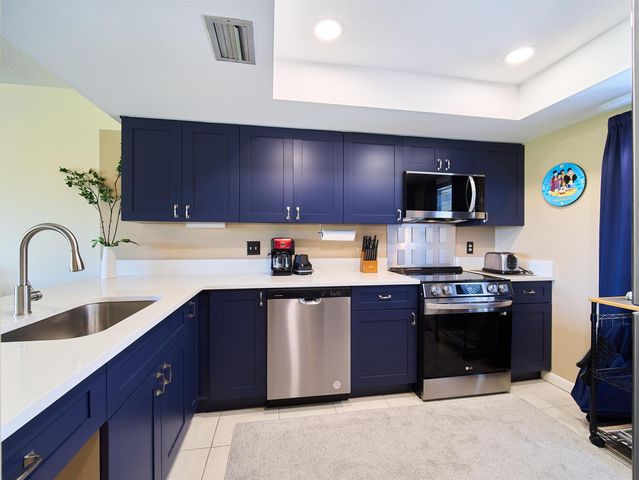 18439 SE Wood Haven Lane M, Jupiter, FL 33469