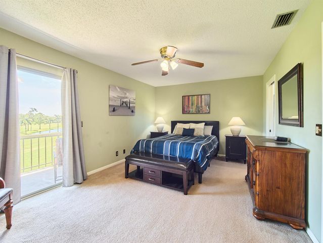 18439 SE Wood Haven Lane M, Jupiter, FL 33469