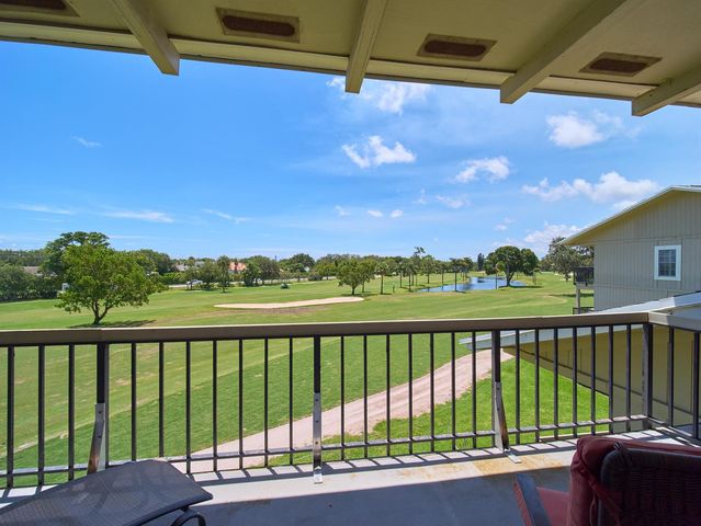 18439 SE Wood Haven Lane M, Jupiter, FL 33469