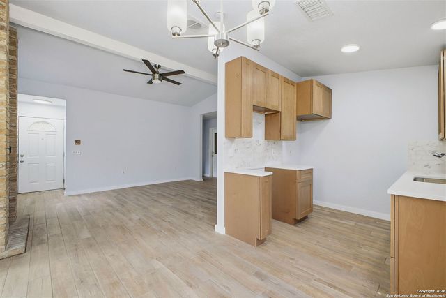 16430 Oak Rock, San Antonio, TX 78247