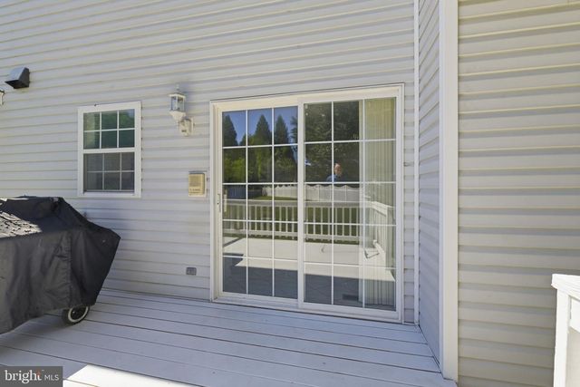 16 LIBERTY AVE, New Freedom, PA 17349