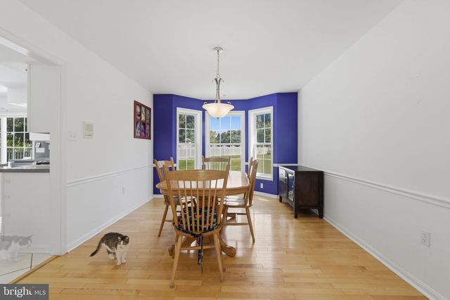 16 LIBERTY AVE, New Freedom, PA 17349