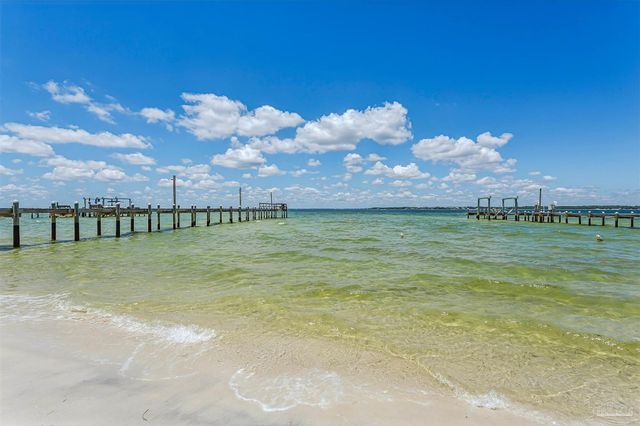 21 E Galvez Ct, Pensacola Beach, FL 32561