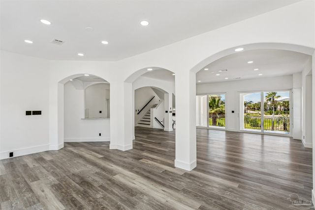 21 E Galvez Ct, Pensacola Beach, FL 32561