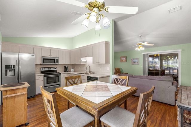 8660 SE 140TH PLACE ROAD, Summerfield, FL 34491