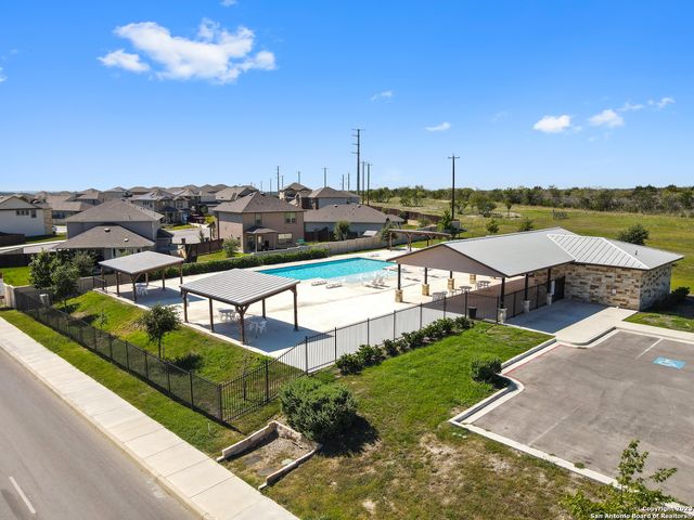 104 High Fence Road, San Antonio, TX 78245