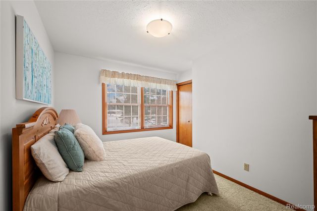 1928 Orchard Drive, Stevensville Village, MI 49127