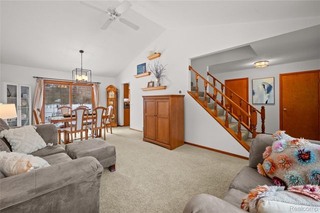 1928 Orchard Drive, Stevensville Village, MI 49127