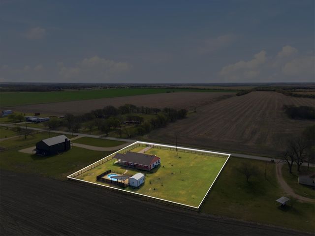 1616 Nash Howard Road, Waxahachie, TX 75165