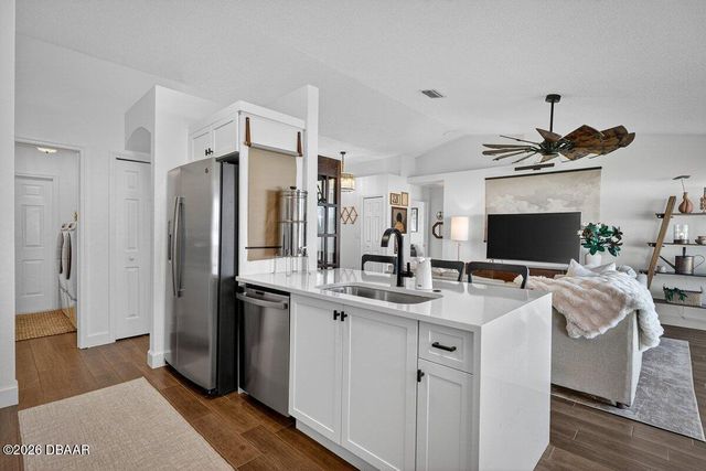 6701 Calistoga Circle, Port Orange, FL 32128