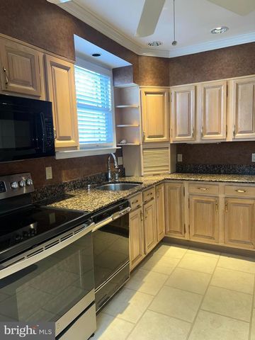 1337 BLEIGH AVE, Philadelphia, PA 19111