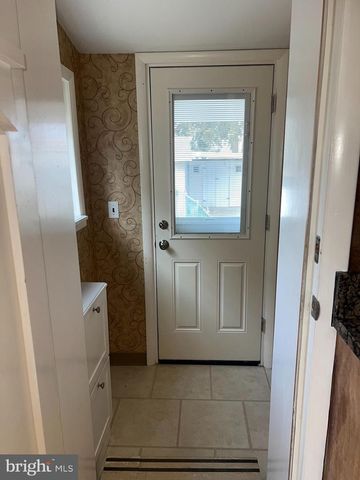 1337 BLEIGH AVE, Philadelphia, PA 19111