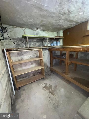 1337 BLEIGH AVE, Philadelphia, PA 19111