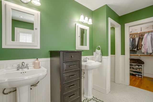 2204 Ashland Avenue, Fort Worth, TX 76107