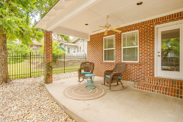 2204 Ashland Avenue, Fort Worth, TX 76107