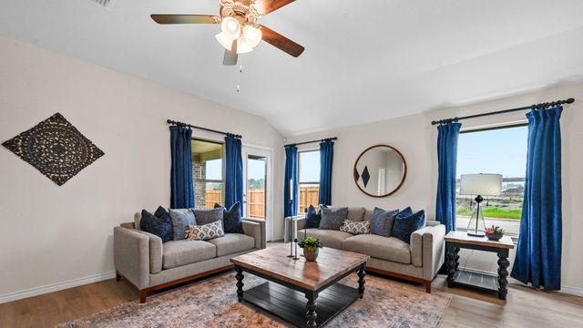 513 Carthage Street, Caddo Mills, TX 75135