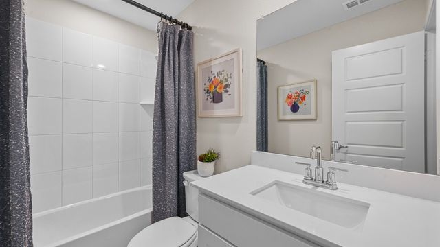 513 Carthage Street, Caddo Mills, TX 75135